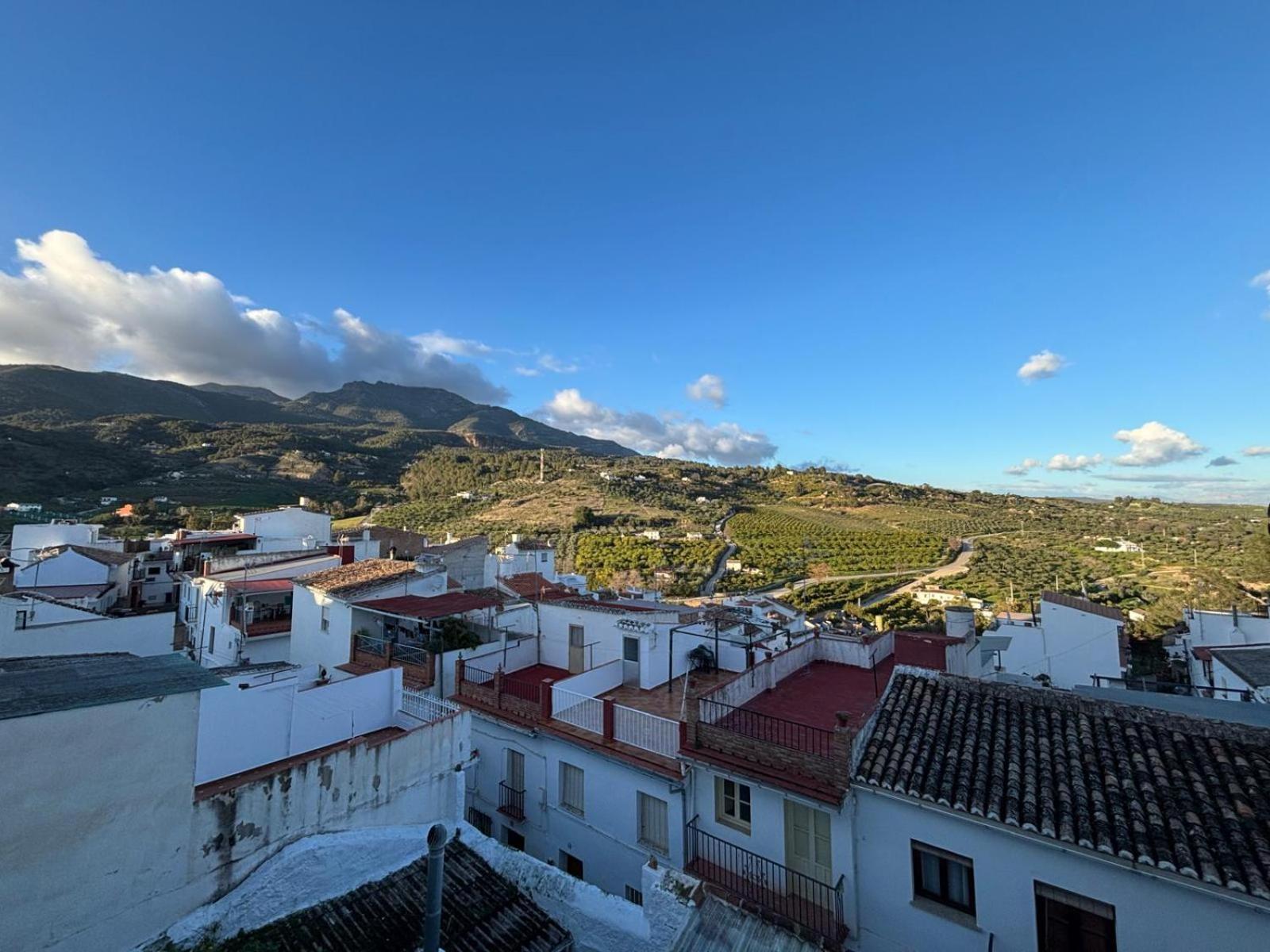 Casa Rural Del Rio Alozaina Eksteriør bilde
